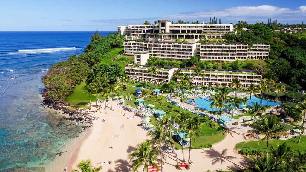 Kauai has many great president's club trip hotels like the Princeville Resort