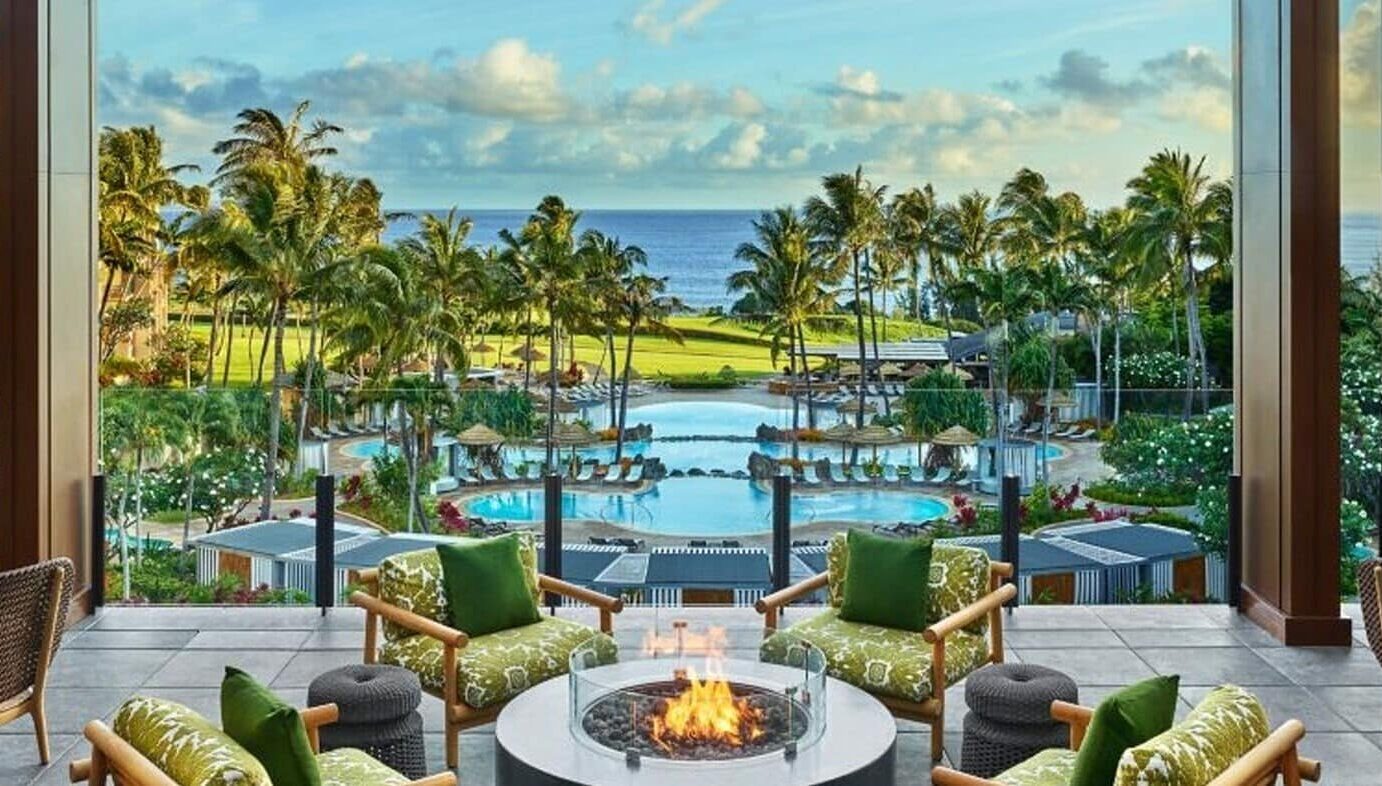 A welcoming view from the lobby lanai, courtesy of the hotel