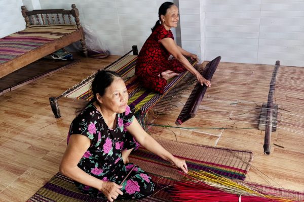 Mattreses Weaving1