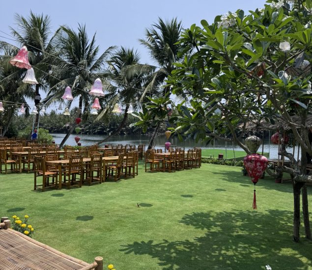 Moon River_Venue